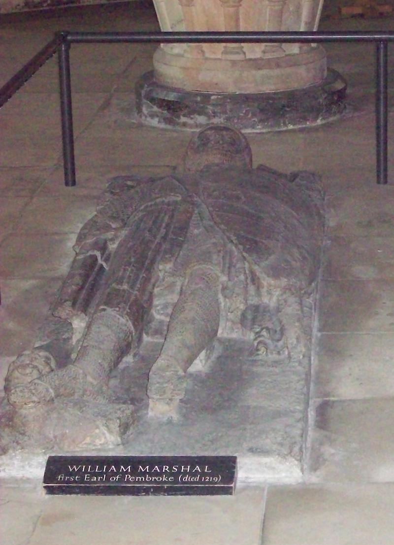 "Le meilleur chevalier du monde", gisant de Guillaume Le Maréchal dans l'église templière de Londres, photo: JP Schmit